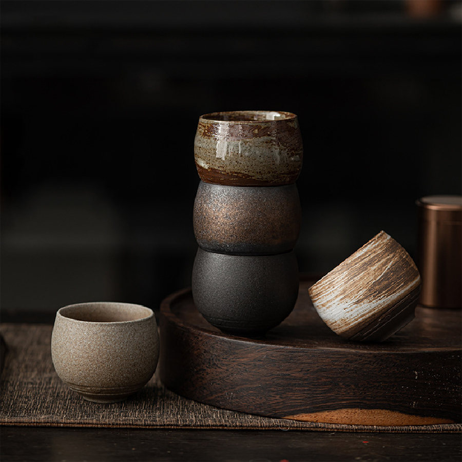 Japanese Pottery - Tasse à thé en grès faite